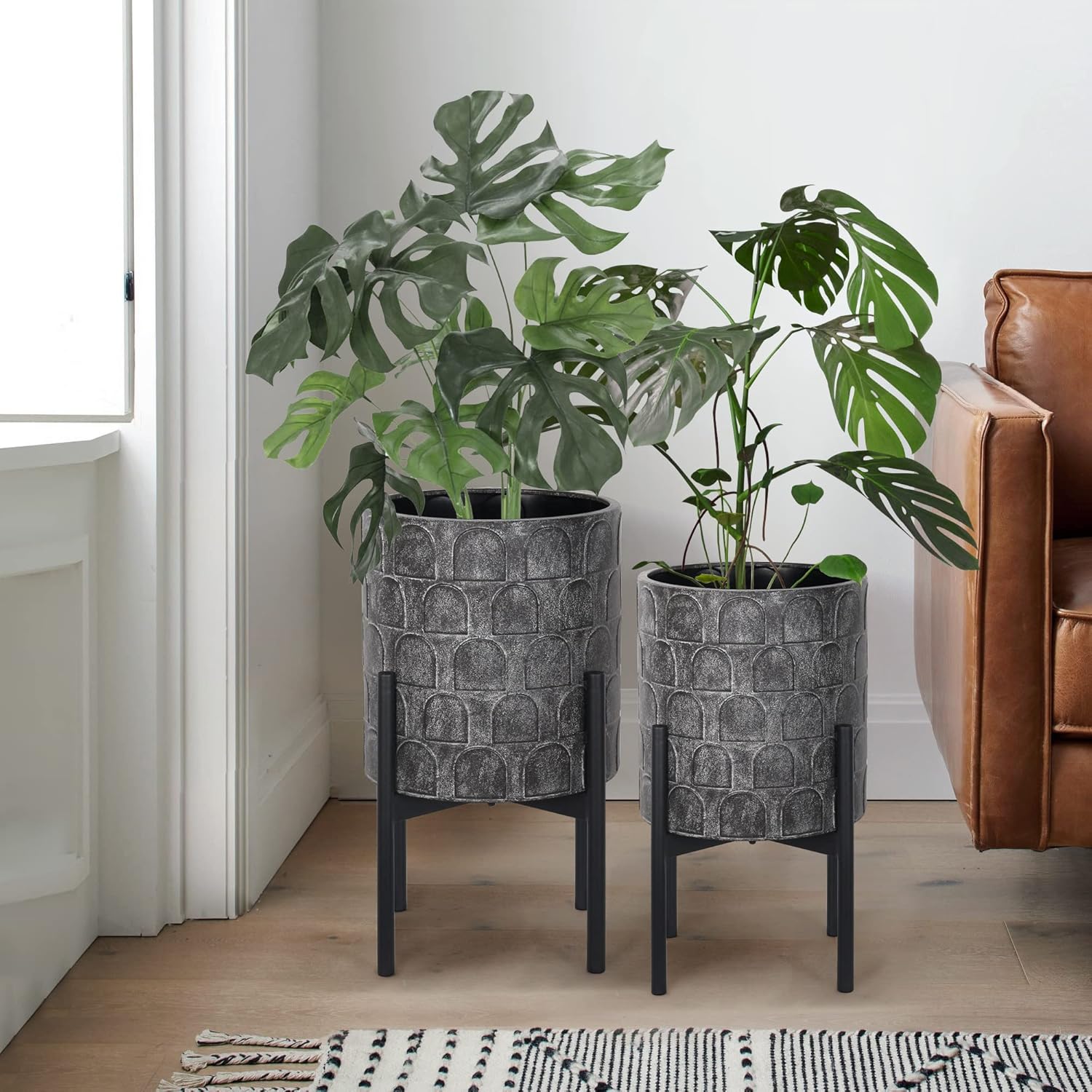 Oakrain Mid Century Planters for Indoor Plants, Set of 2, Modern Decorative Metal Planter Pots for Living Room, Office, Garden or Balcony, Black Planter with Stand, 8 inch & 10 inch - Image 9